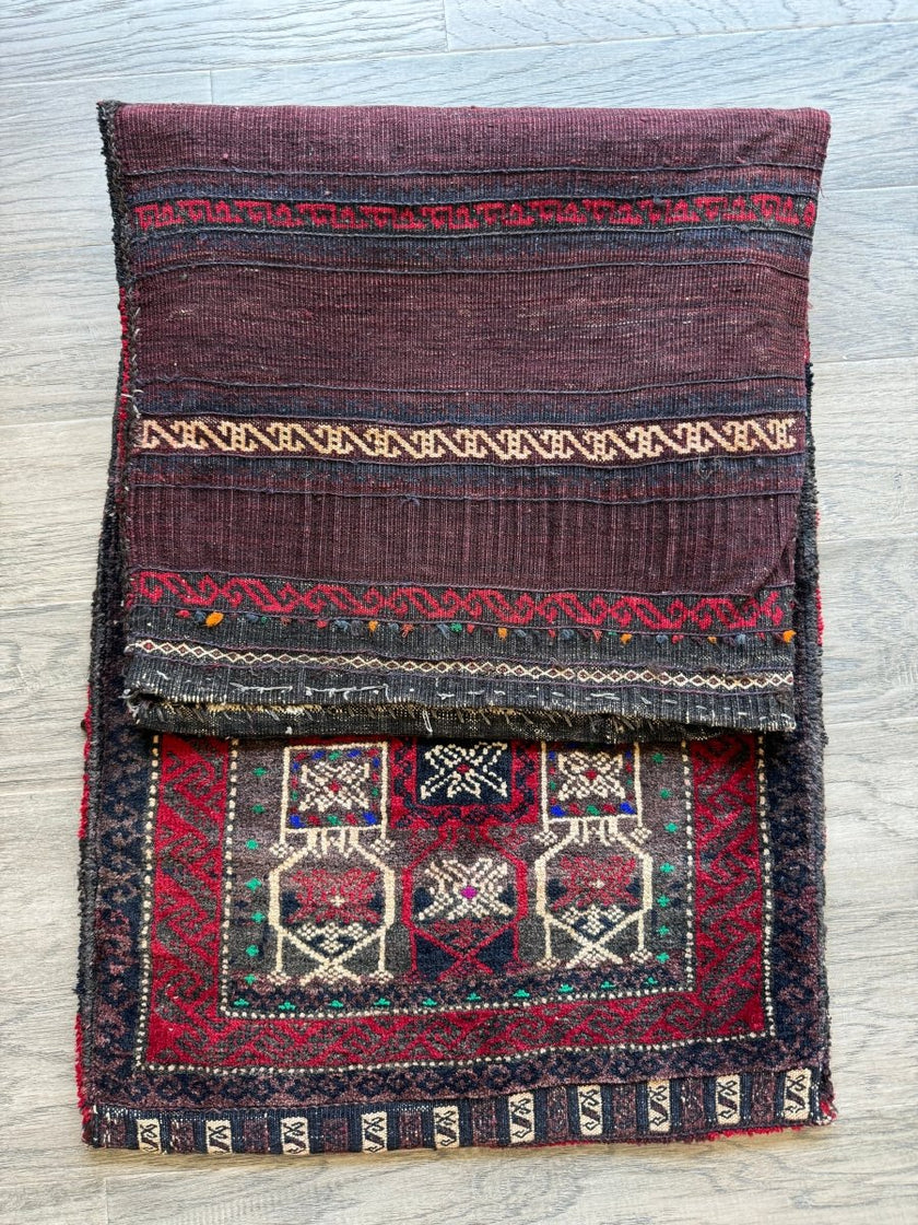 Antique Baluch Saddlebag | 1' 8