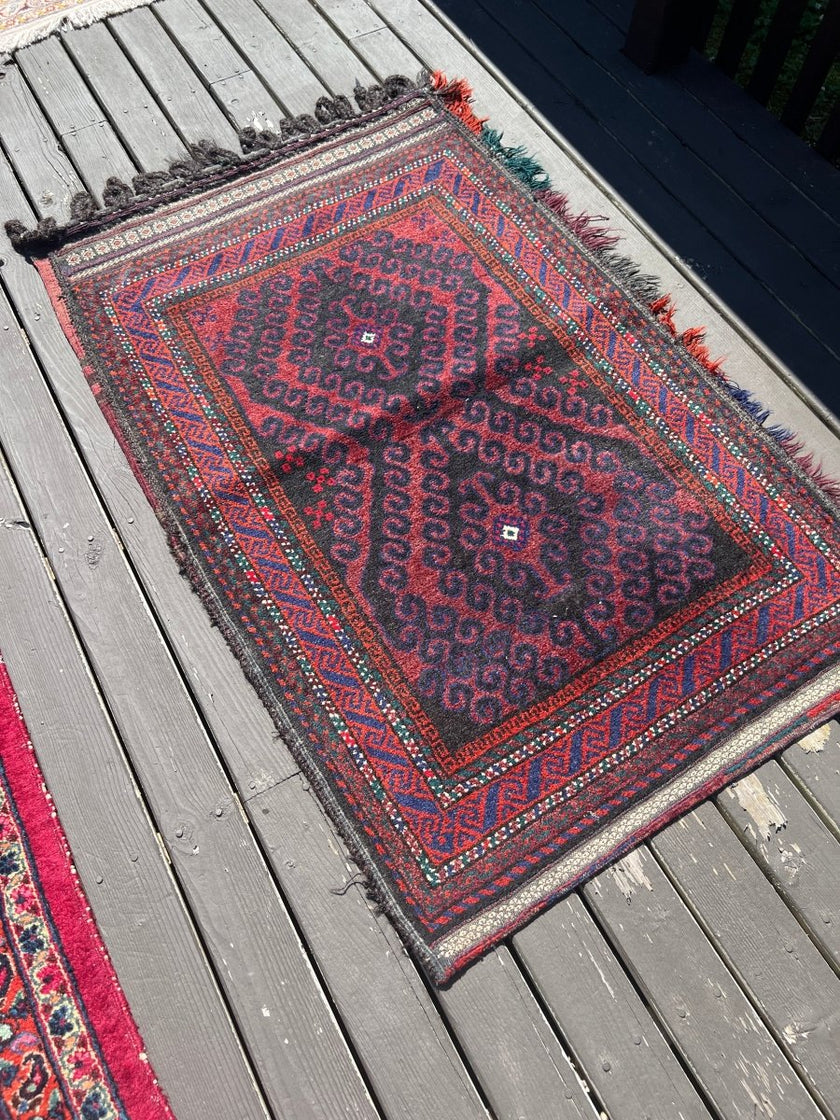Antique Baluch Saddlebag | 2' 7