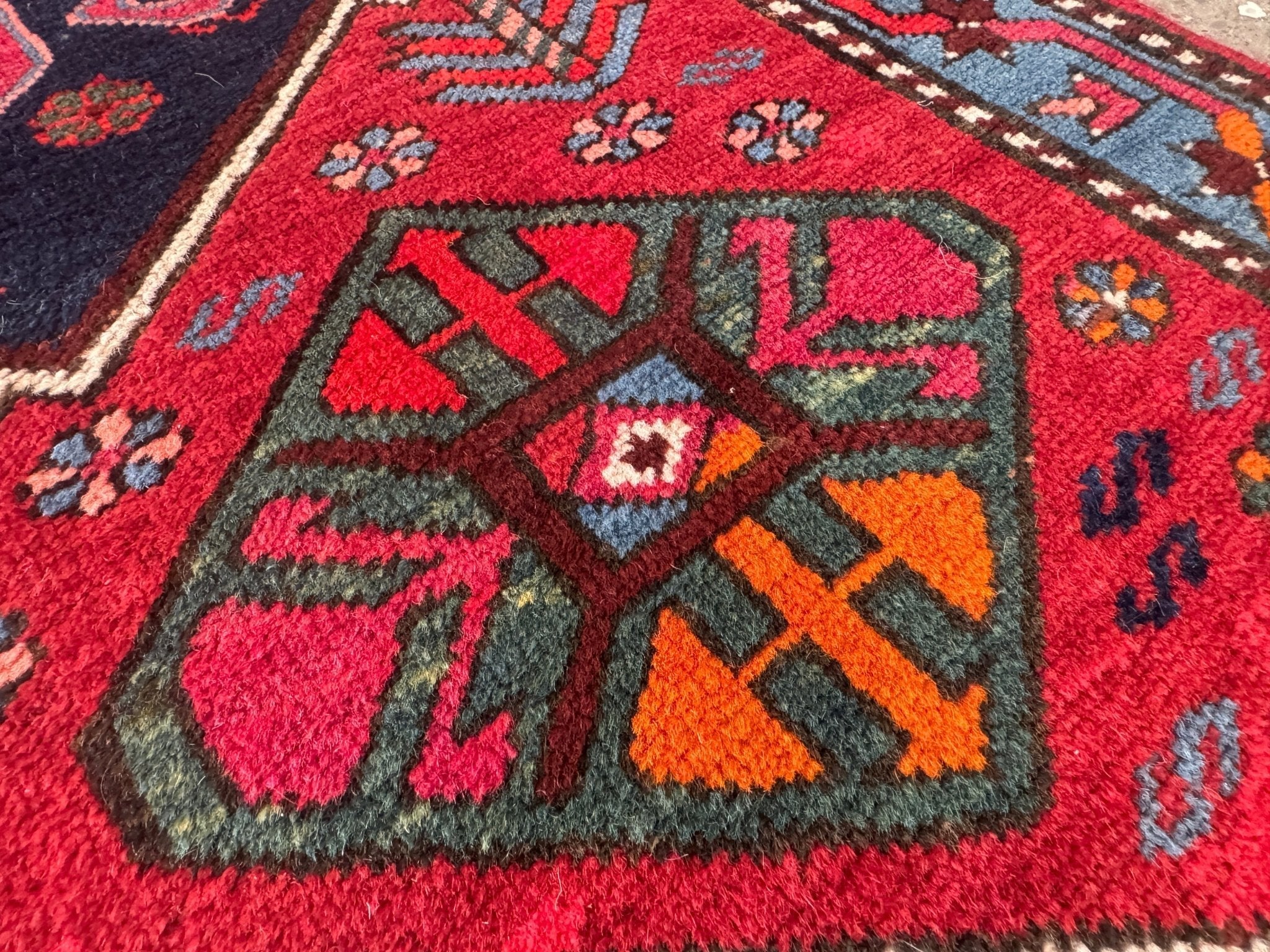 Antique Cloud band Karabagh Runner | 3' 4