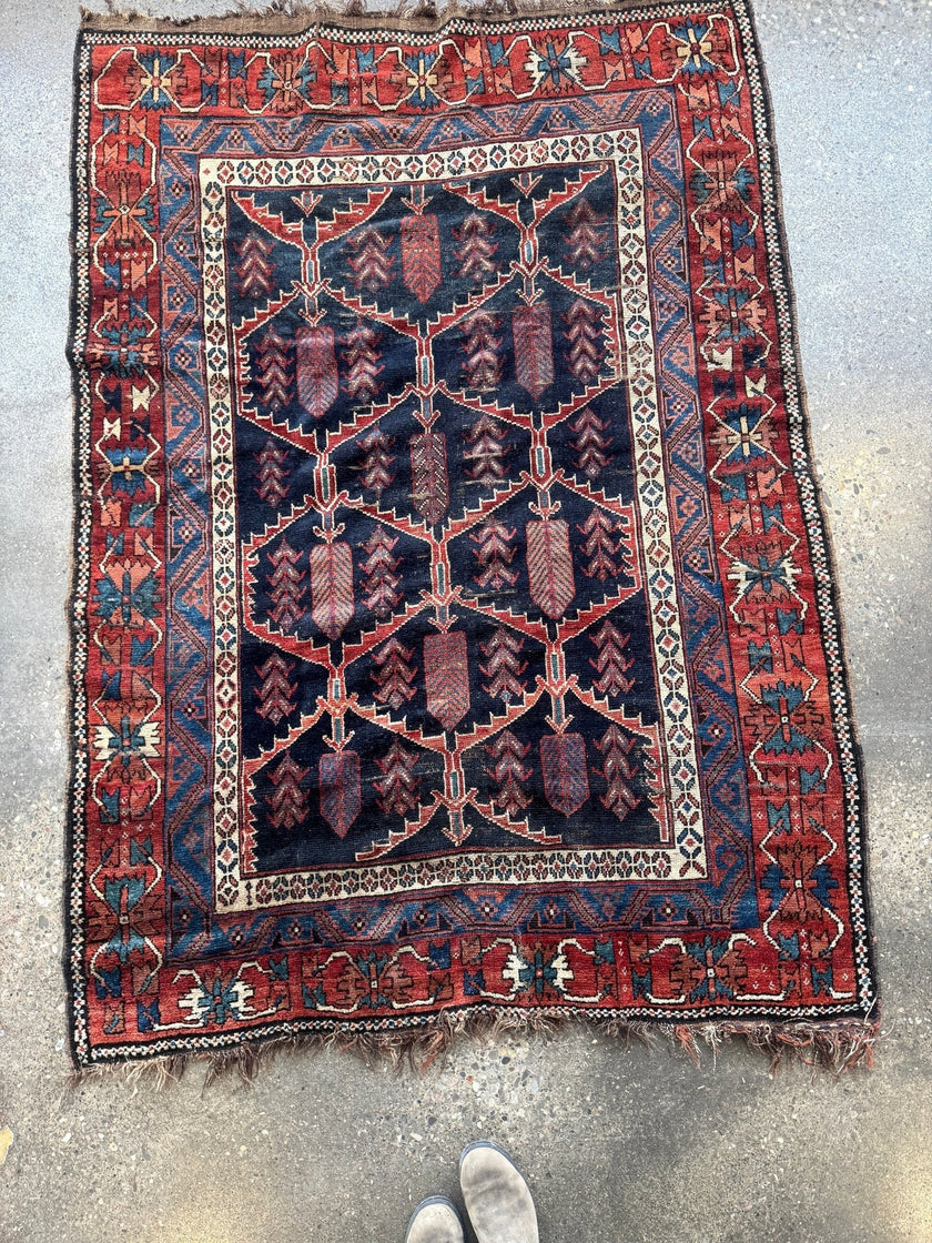 Antique Persian Bakhtiari Rug | 5' x 7’ 4