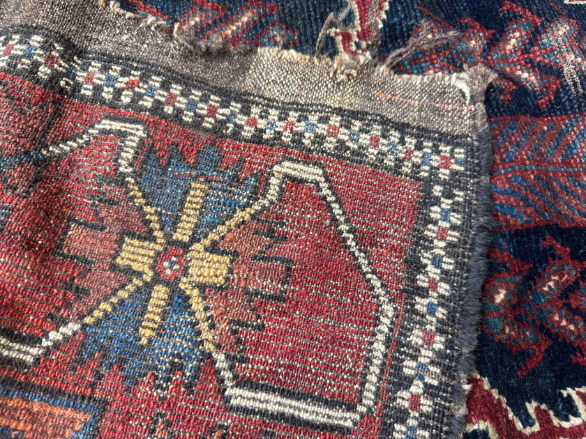 Antique Persian Bakhtiari Rug | 5' x 7’ 4