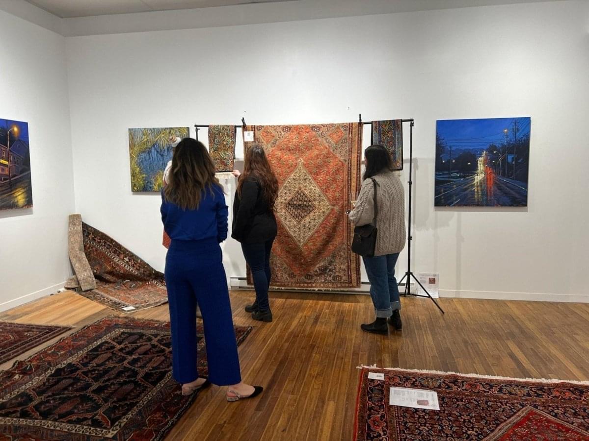 Antique Persian Senneh Kilim | 6' 3