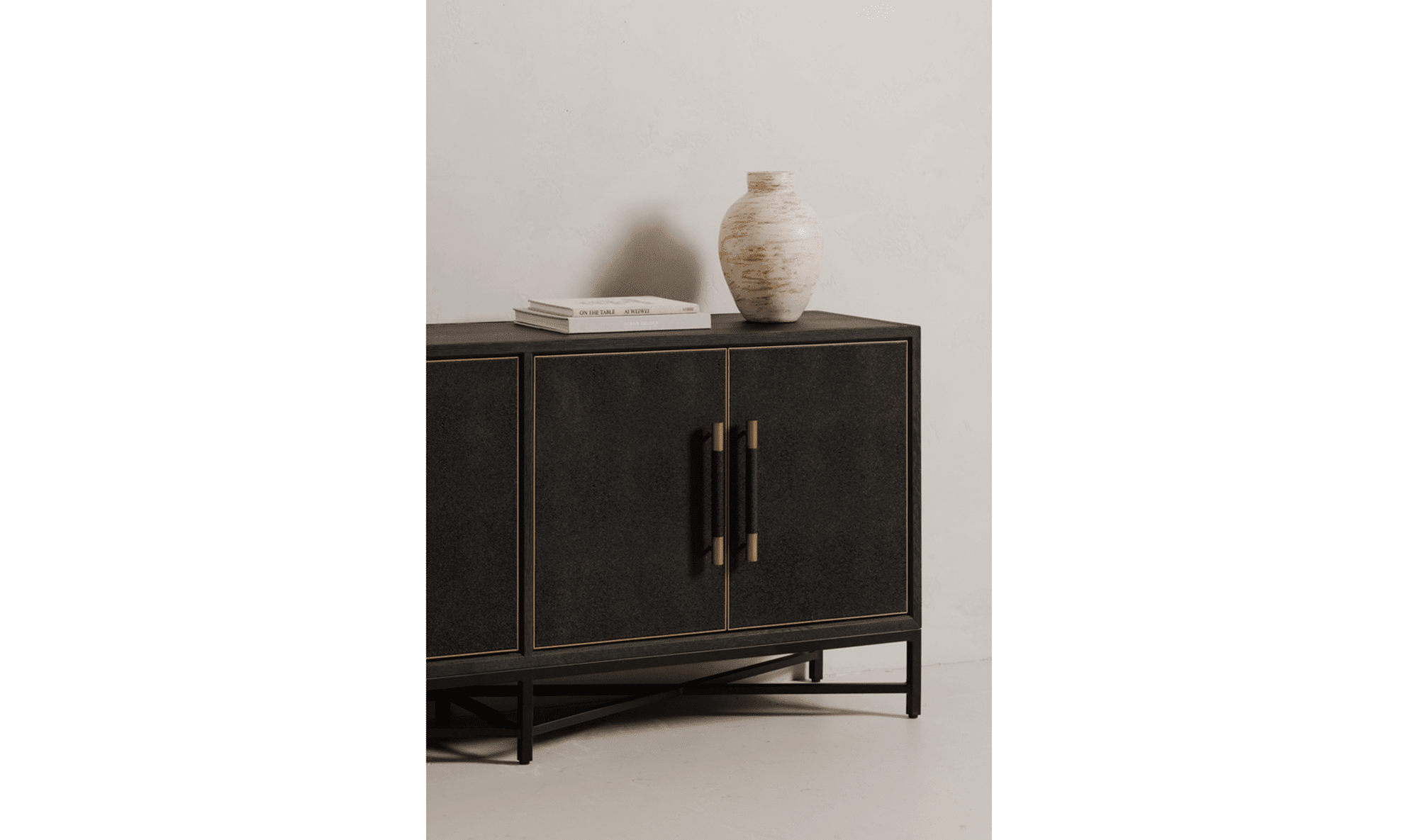 Artah Sideboard