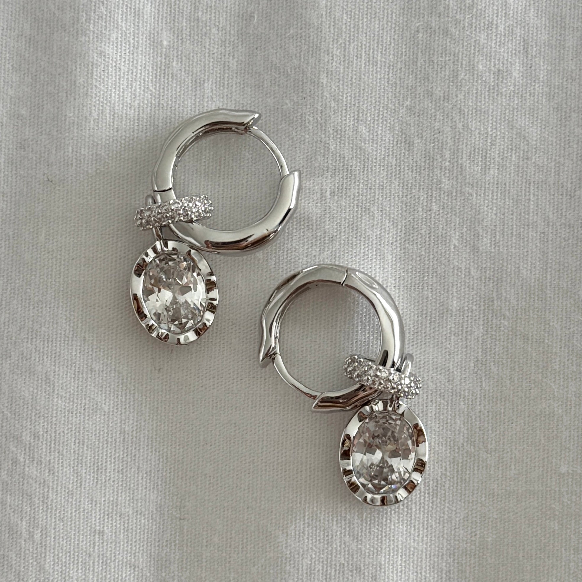 Arwa Drop Earrings- Silver