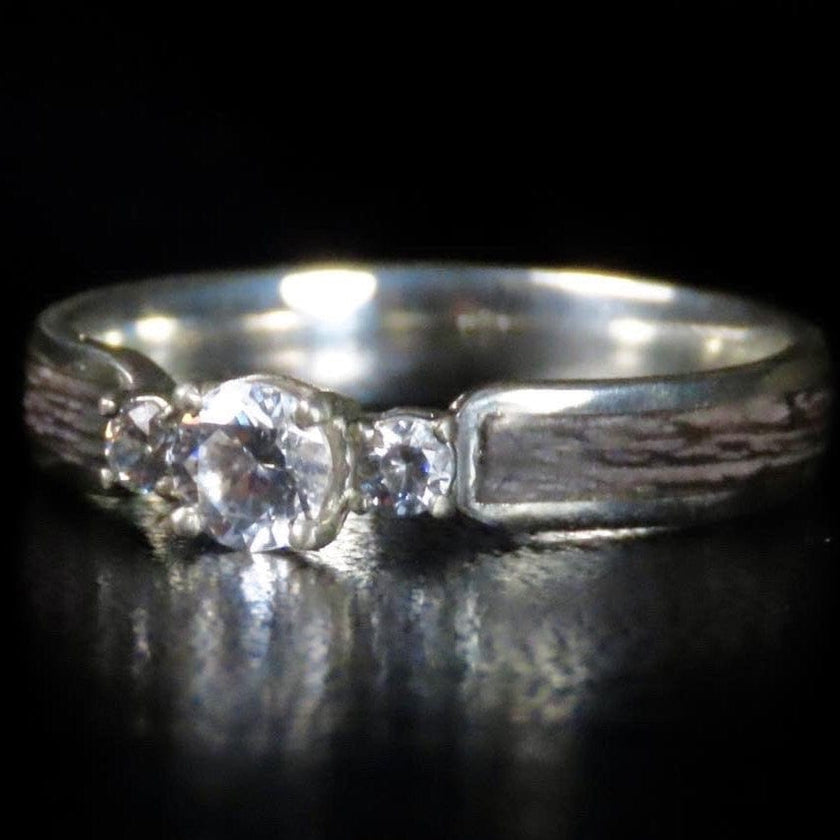 Bague Trinité en bois, or 14K - 18K et moissanite personnalisée