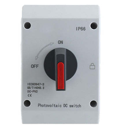 Photovoltaic DC disconnect switch