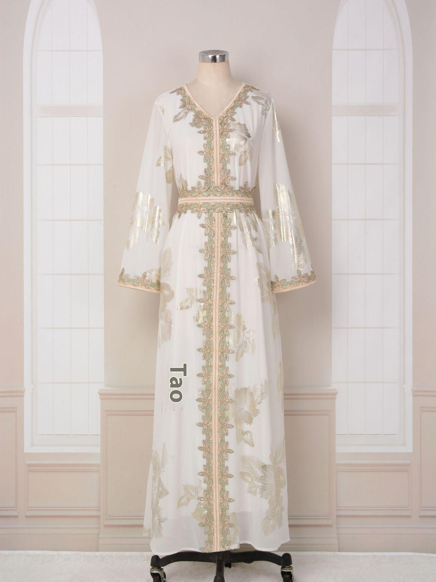 Bronzing Arabian Tourist Dress