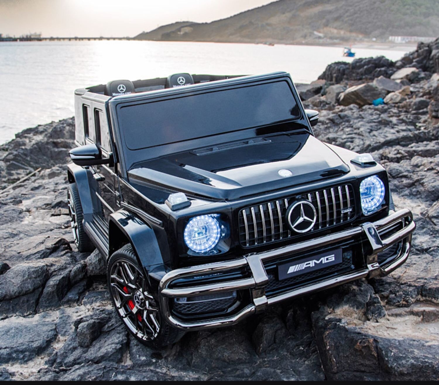 2026 24V Mercedes Benz AMG G63 G Wagon DELUXE 2 Seater Kids Ride On Car With Remote Control