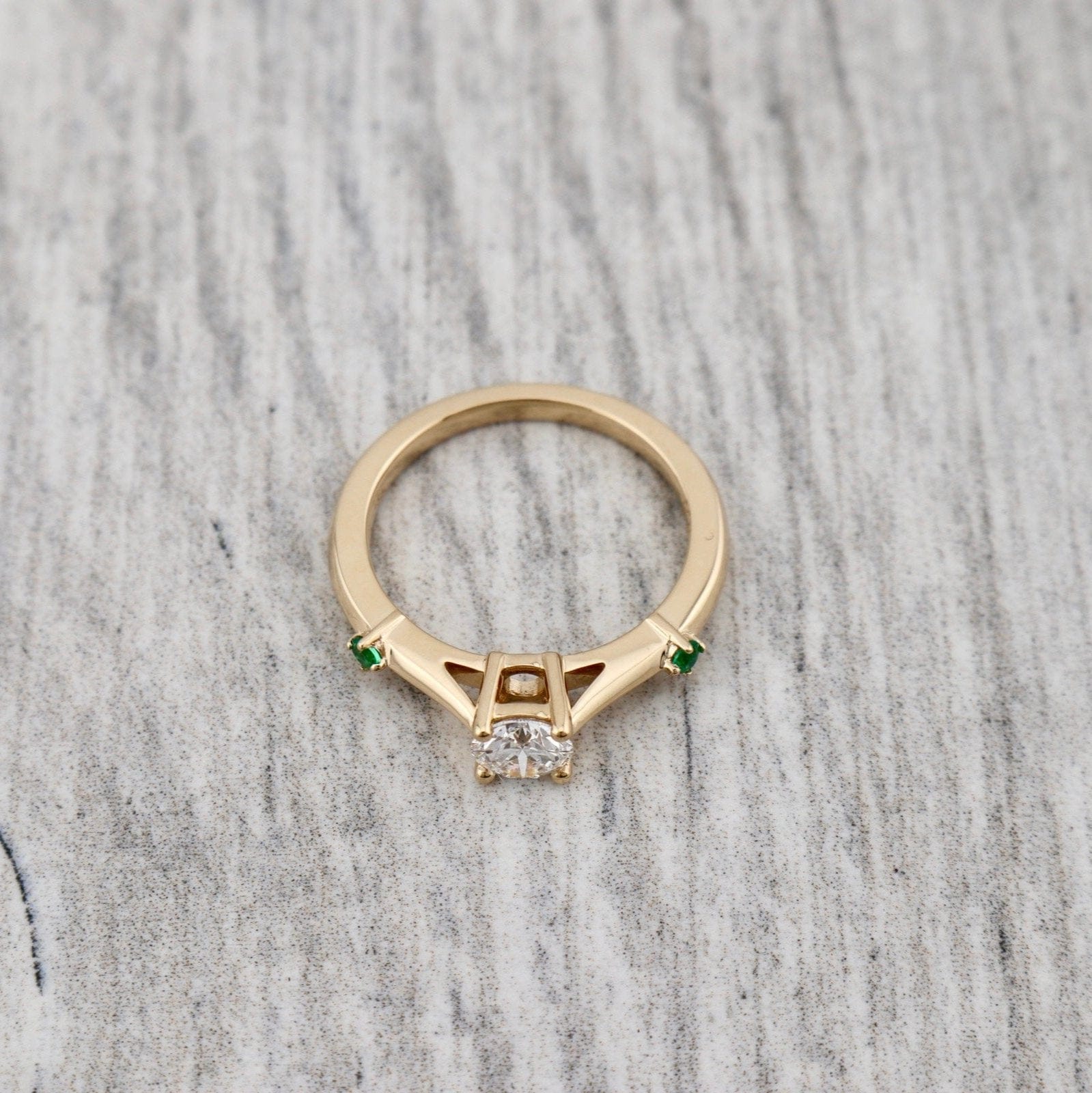 Bague ensemble D'alliance Émeraude et Diamant 0,5 ct