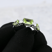 Bague en or 14K - 18K ou platine, péridots et diamants