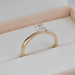 Bague solitaire Oval en or 14K - 18K et diamant 0,5 ct
