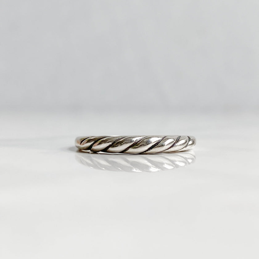 Bague torsadée en argent sterling 925 | SYLVA