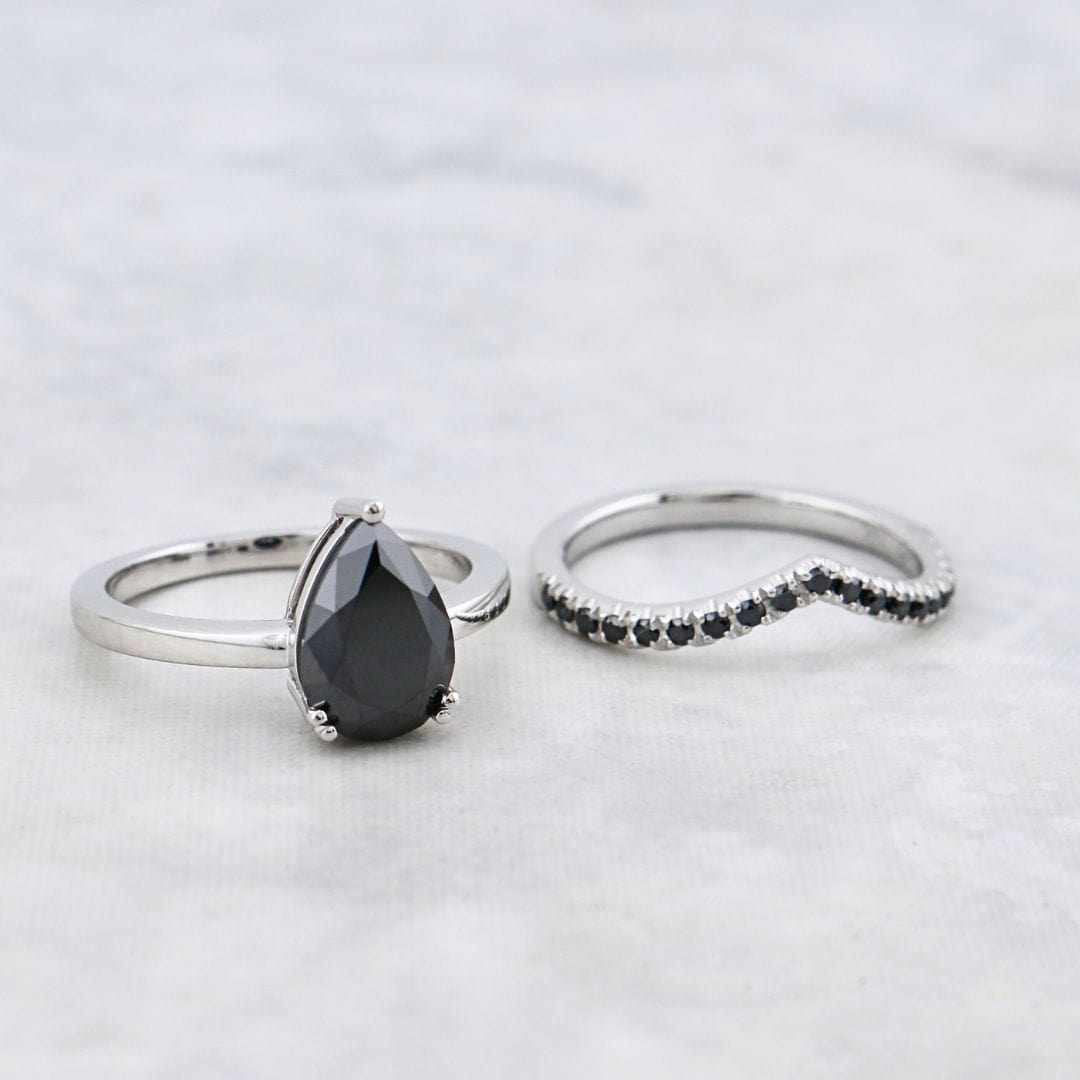 Bagues ensemble d’alliances moissanites noires