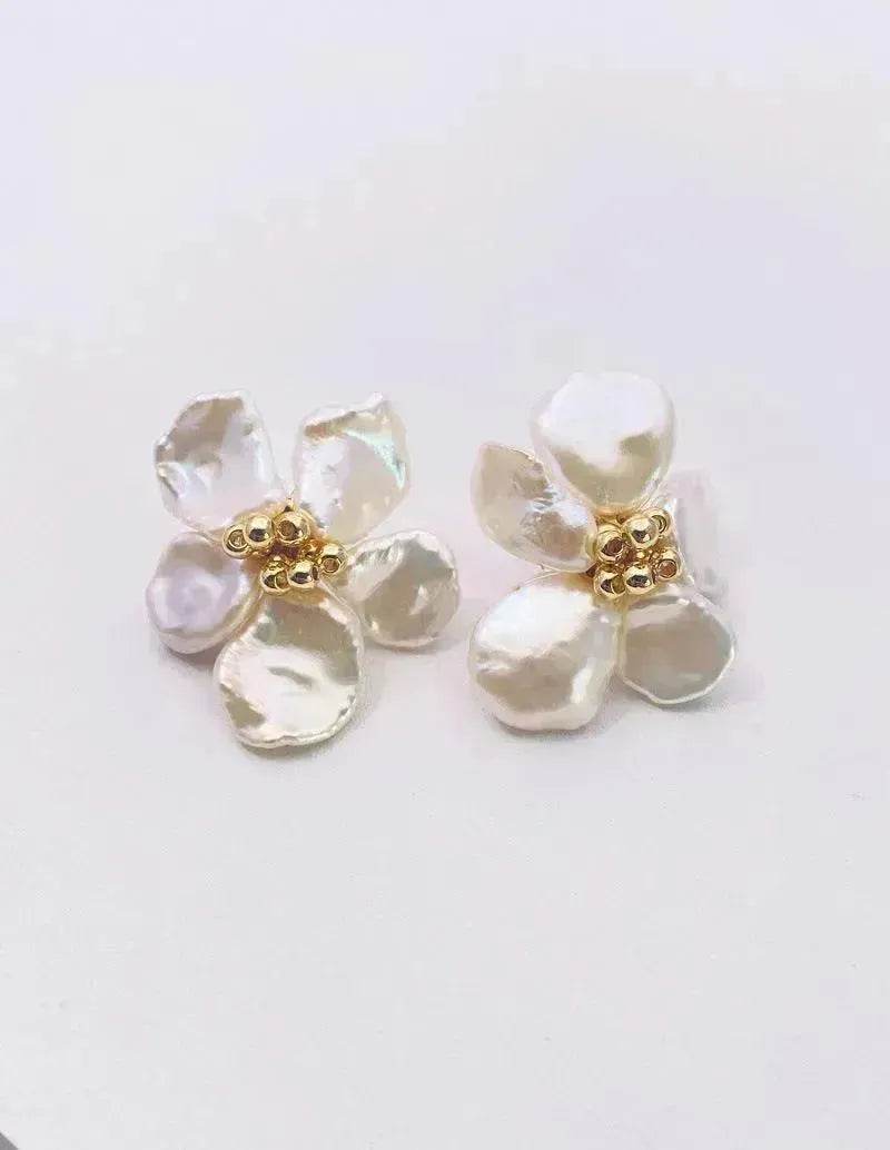 Baroque Pearl Earrings Female European And American Temperament Personality Flower Stud Earrings