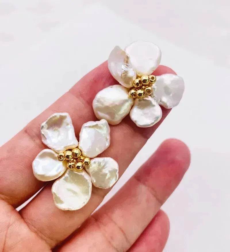 Baroque Pearl Earrings Female European And American Temperament Personality Flower Stud Earrings