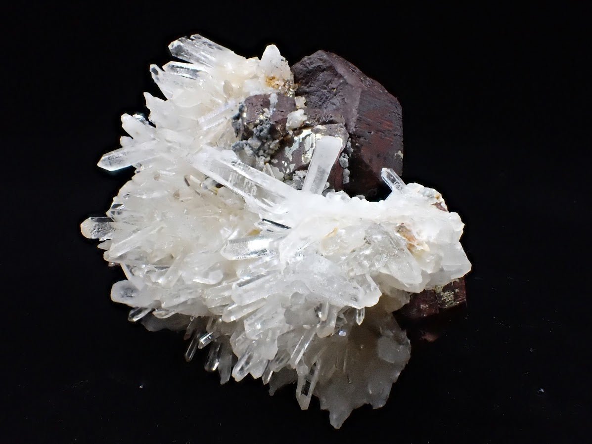 Black Pyrite & Quartz – Fengjiashan Mine (2.5