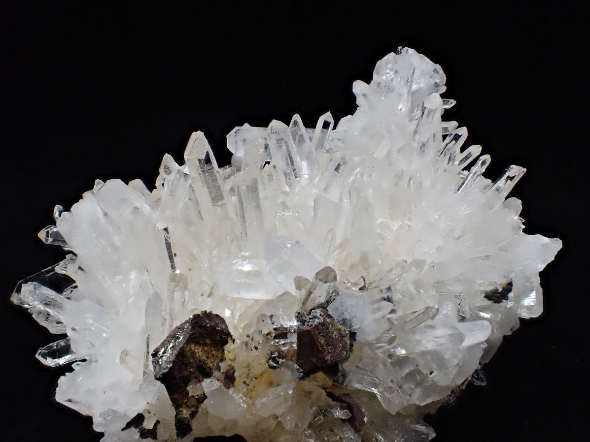 Black Pyrite & Quartz – Fengjiashan Mine (2.5