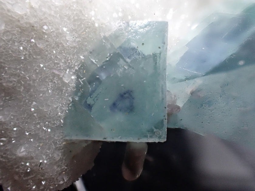 Blue Jelly Fluorite with Phantom on Druzy Quartz – YGX, China