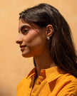 Astucieuse - Petites boucles d'oreilles cercles entrelacés en argent sterling