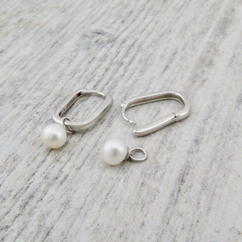 Boucles d'oreilles Huggies Perles en argent sterling