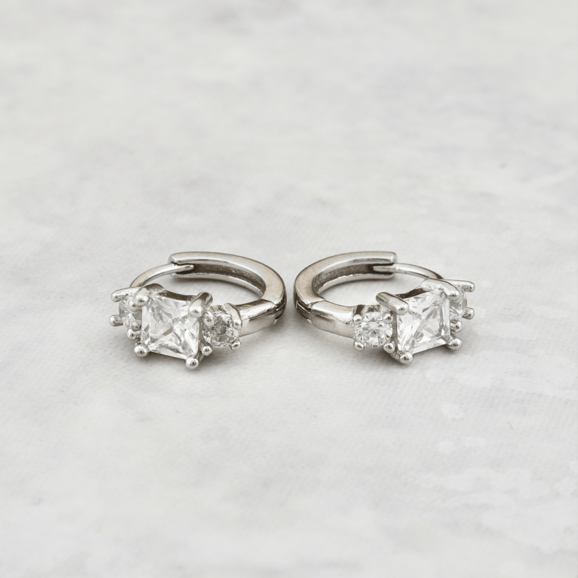 Boucles d'oreilles Huggies Princesse en argent sterling