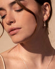 Idola - Boucles d’oreilles avec moyennes perles d’eau douce