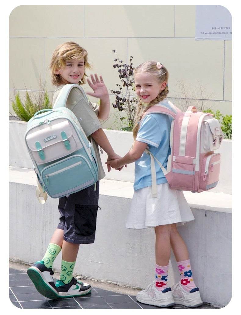 Lightweight Burden Alleviation Large Capacity Student Schoolbag