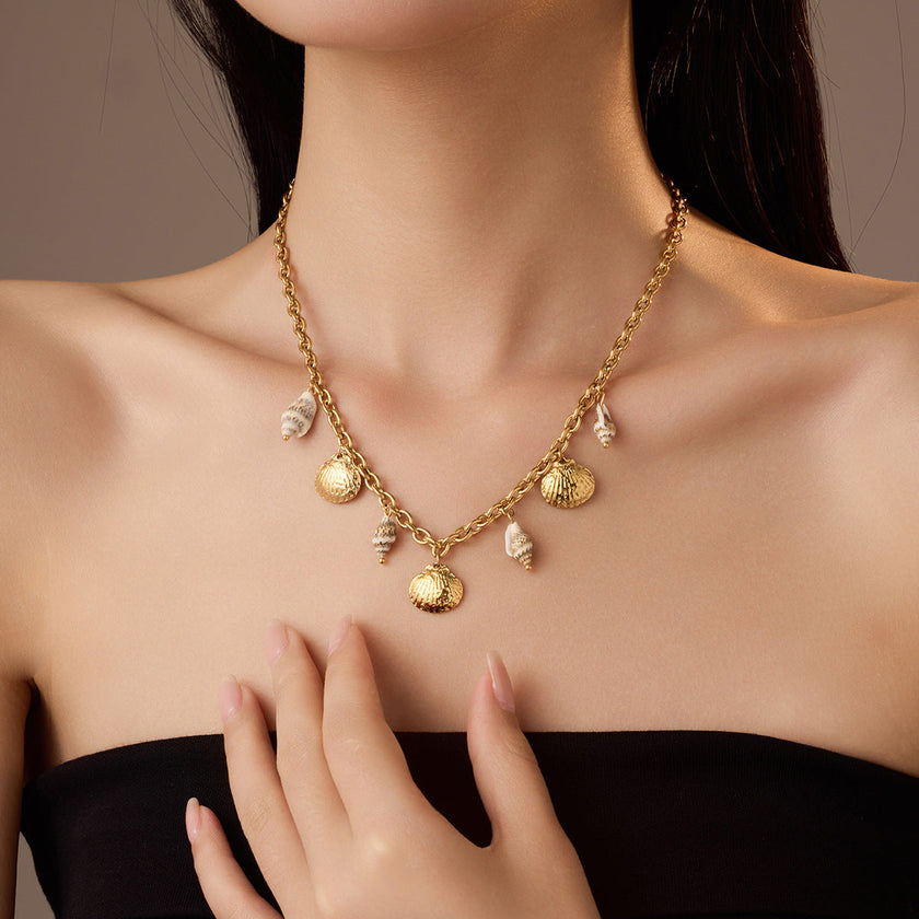 18K Gold Titanium Steel Shell Conch Necklace – Ocean Style Pendant Necklace