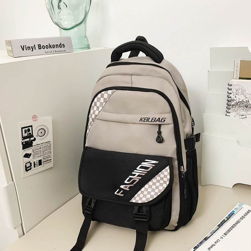 Stylish Schoolbag for Men & Women – Trendy & Roomy