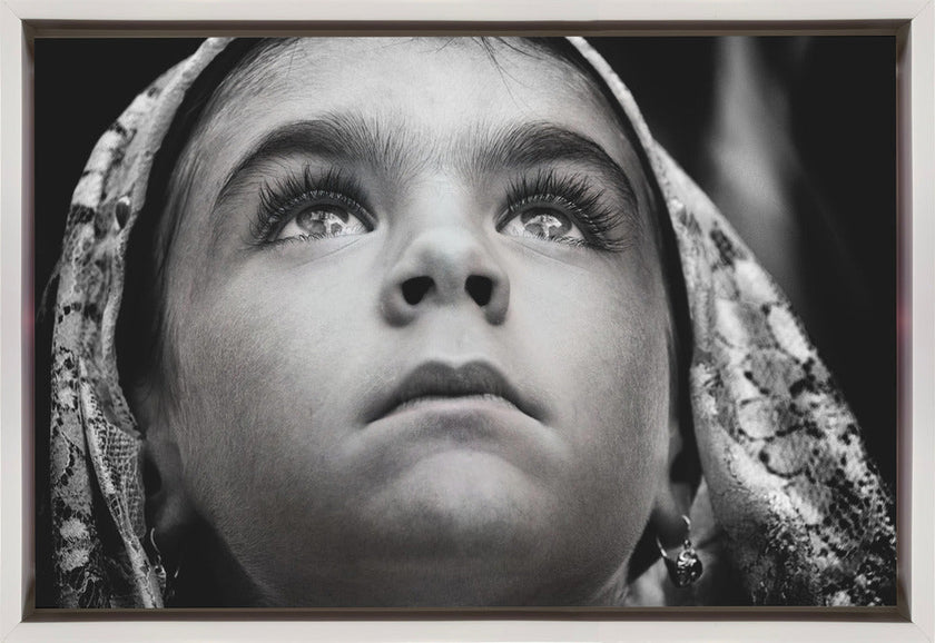 Wall art Girl with Sardinian traditional veil