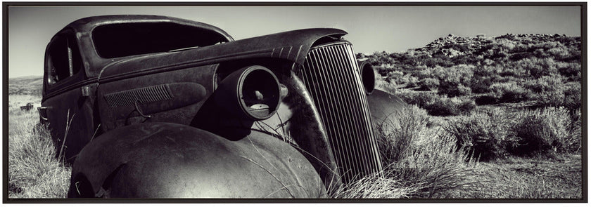 Wall art Disposed-Car