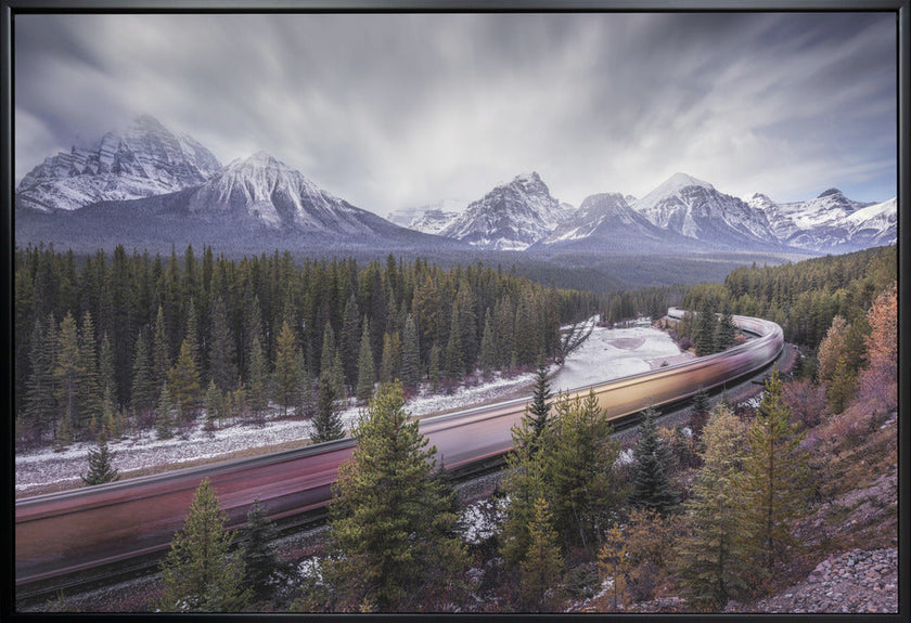 Wall art Fast train