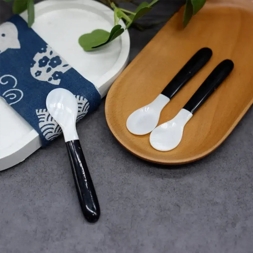 Caviar Spoon with Wood Handle (1 Piece)