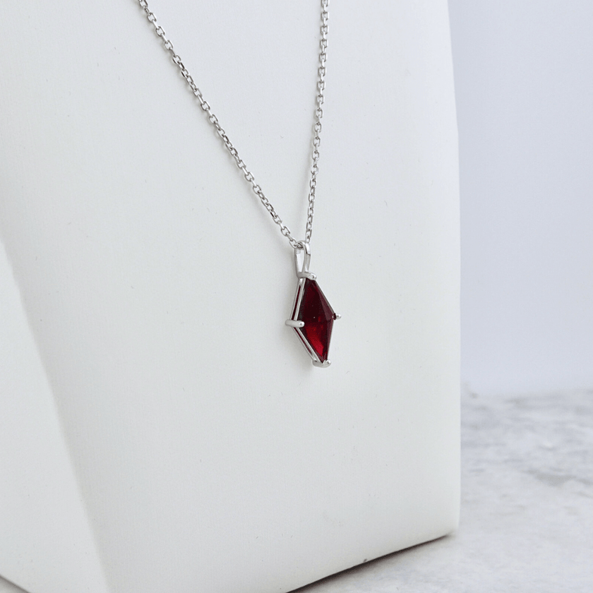 Collier Losange en argent sterling et grenat
