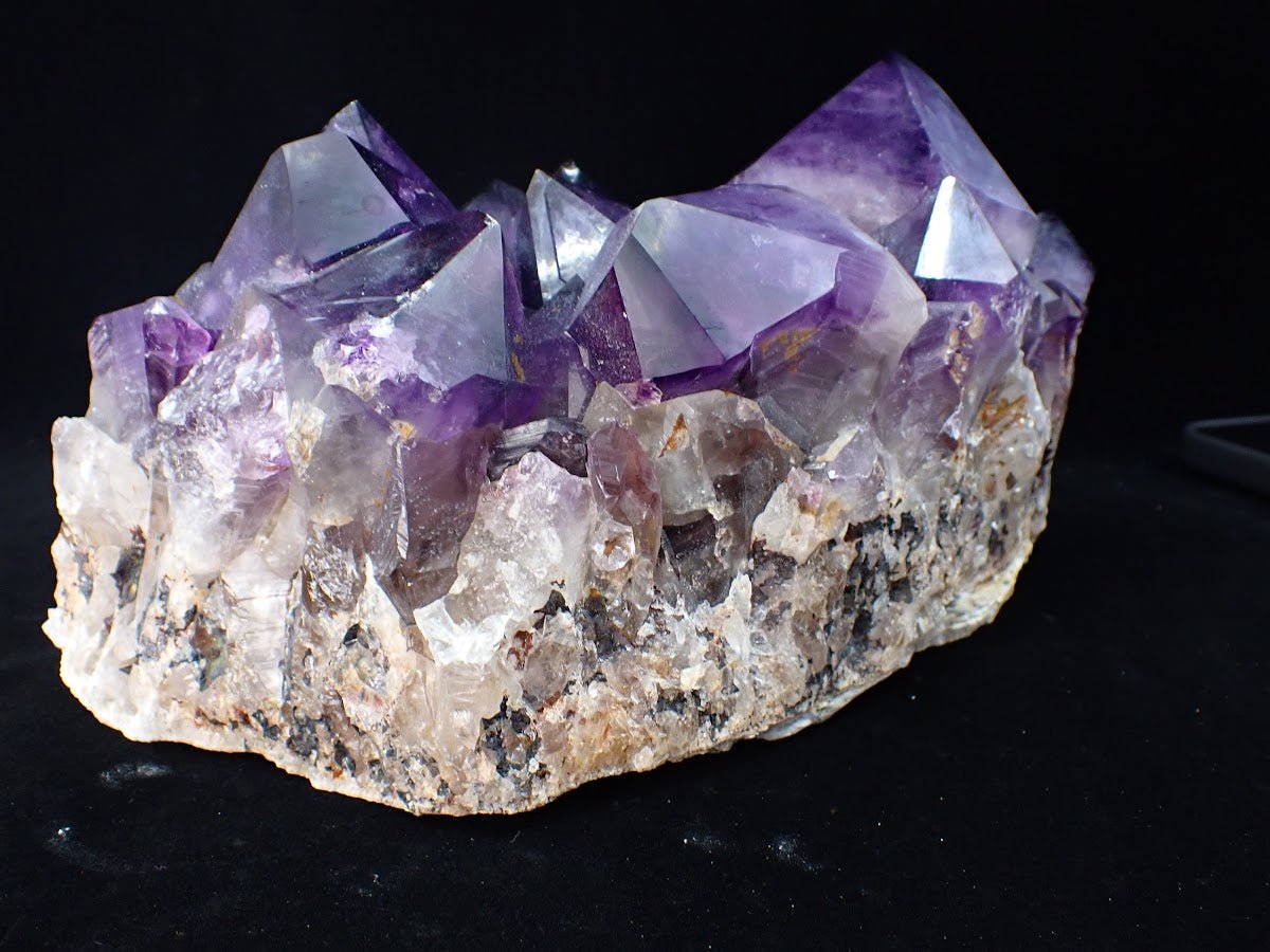 Congo Amethyst Cluster with Zoning and Clarity – 2.97 kg, 8.5