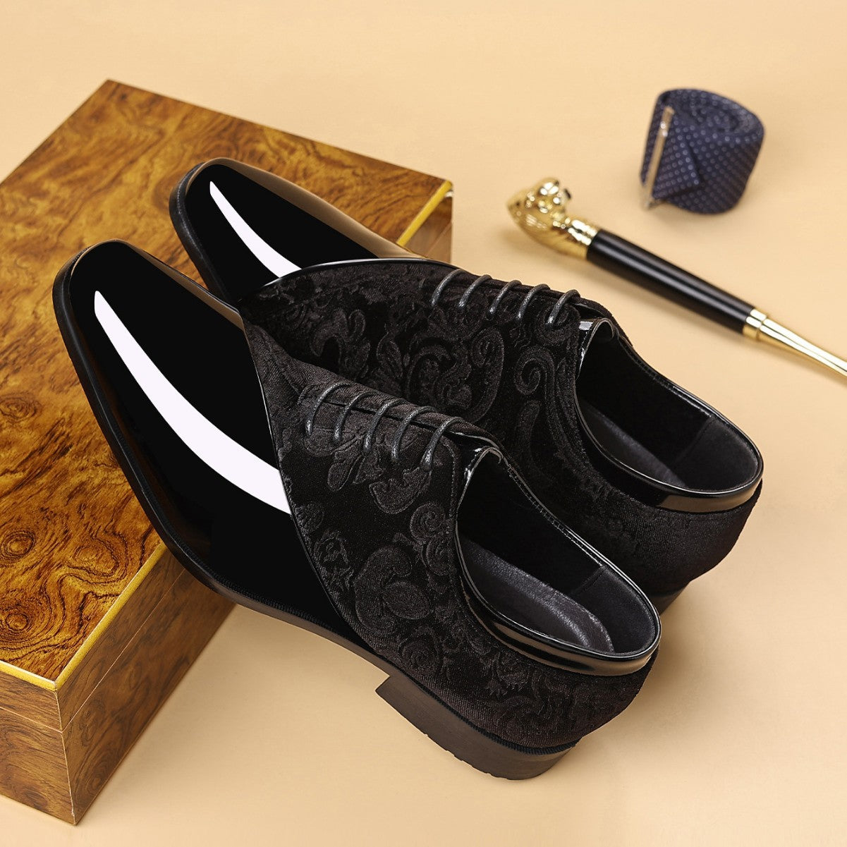 Men's Shiny Pointed-Toe Business Dress Shoes – PU Leather | Canada & USA