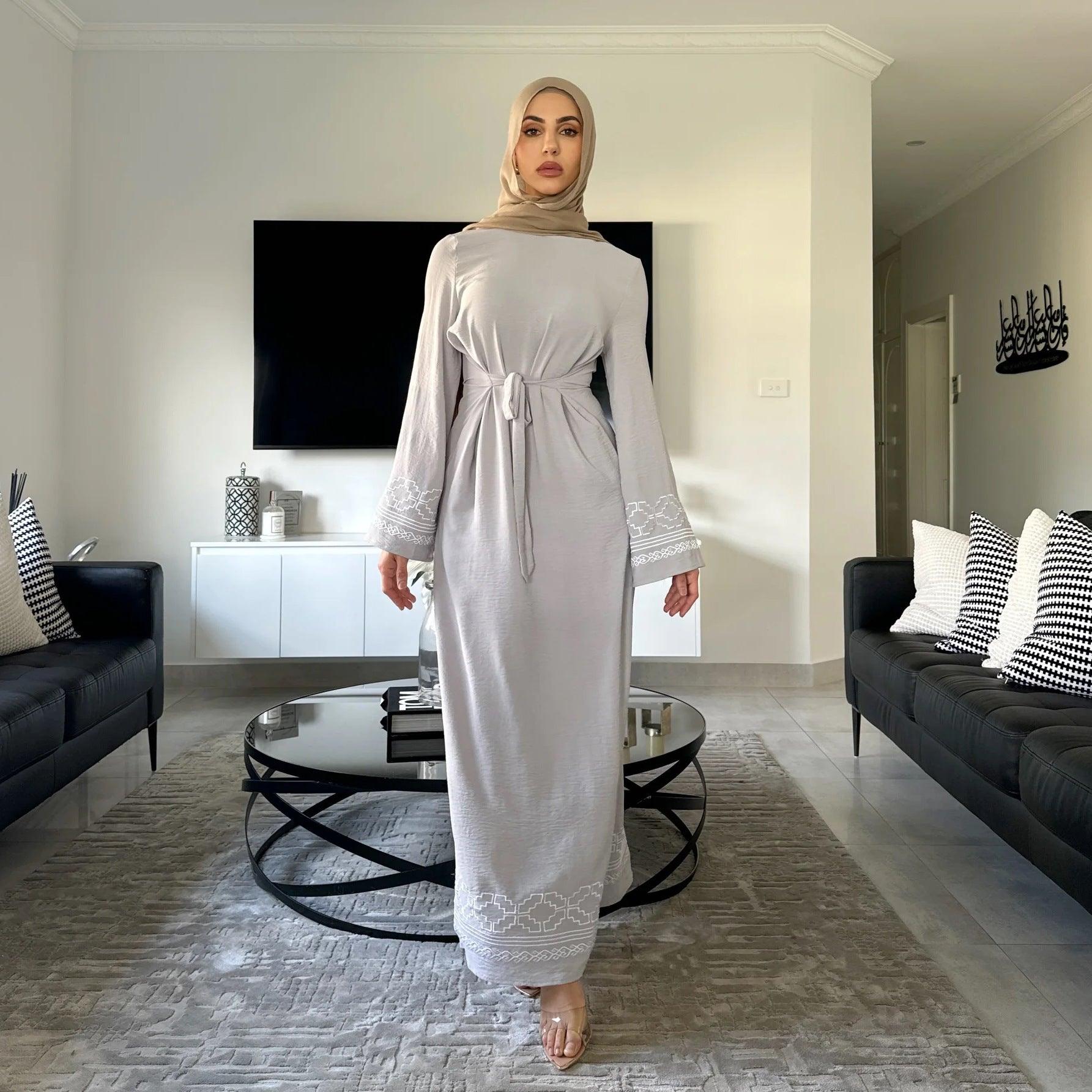 Women's Embroidery Fashion Personality Muslim Dress