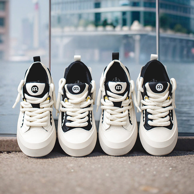 Men's Casual Sneakers with Color-Block Design and Rubber Sole