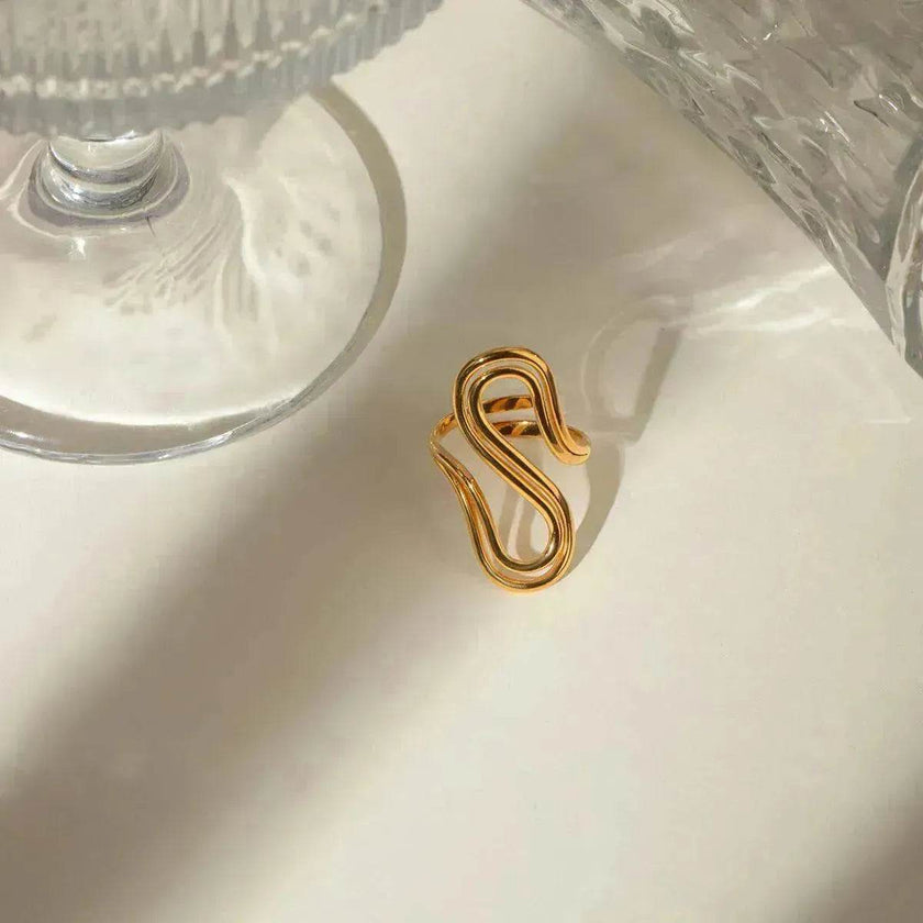 Design Sense Minority Simple 18K Gold Stainless Steel Double Layer Snake Shape Ring for Women
