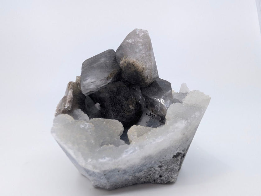 Dogtooth Calcite with Dendritic Inclusions and Sugar Sphalerite – Fujian, China