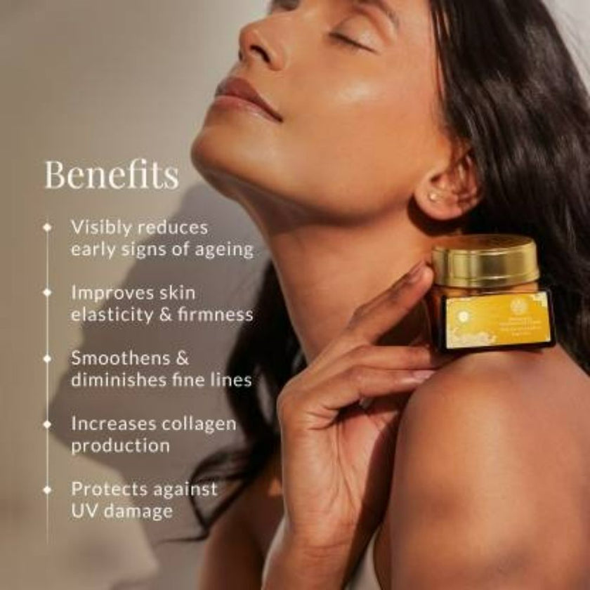 Forest Essentials Soundarya Radiance Cream With 24K Gold & SPF30