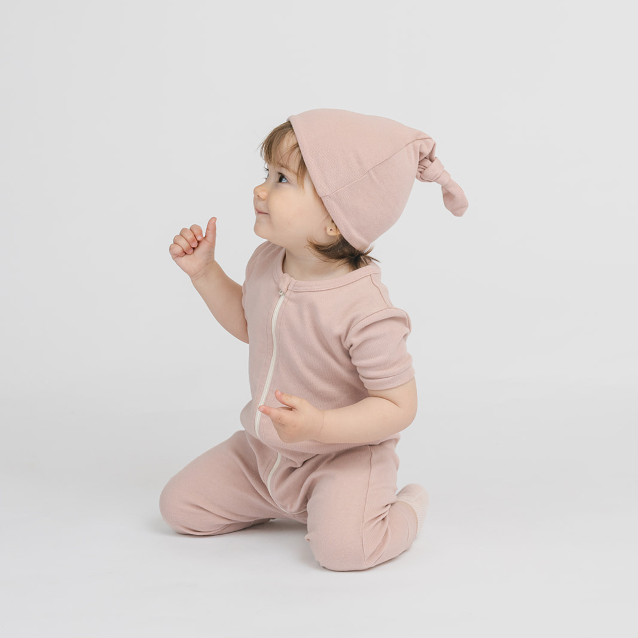 Bonnet noué rêveur