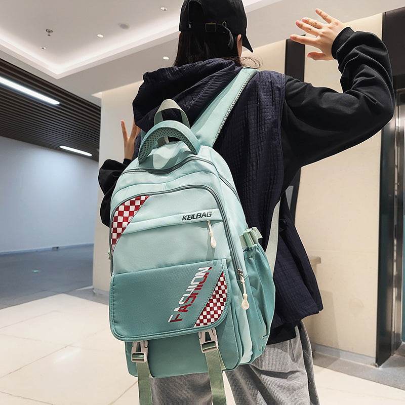 Stylish Schoolbag for Men & Women – Trendy & Roomy