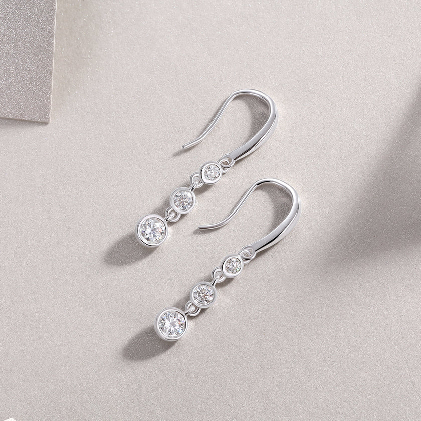 Starlight Moissanite Stud Earrings – 0.3ct S925 Silver | GRA Certified
