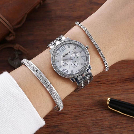 Unisex Three-piece Bracelet Watch for women
