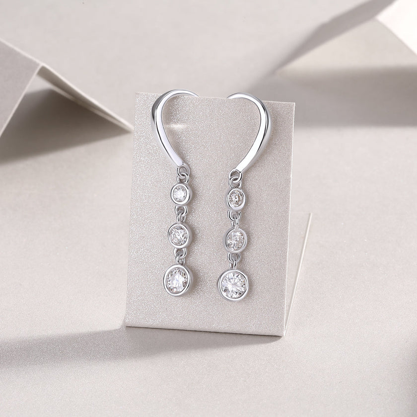 Starlight Moissanite Stud Earrings – 0.3ct S925 Silver | GRA Certified