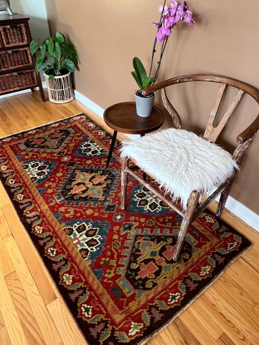 Eastern European Rug | 6' 6