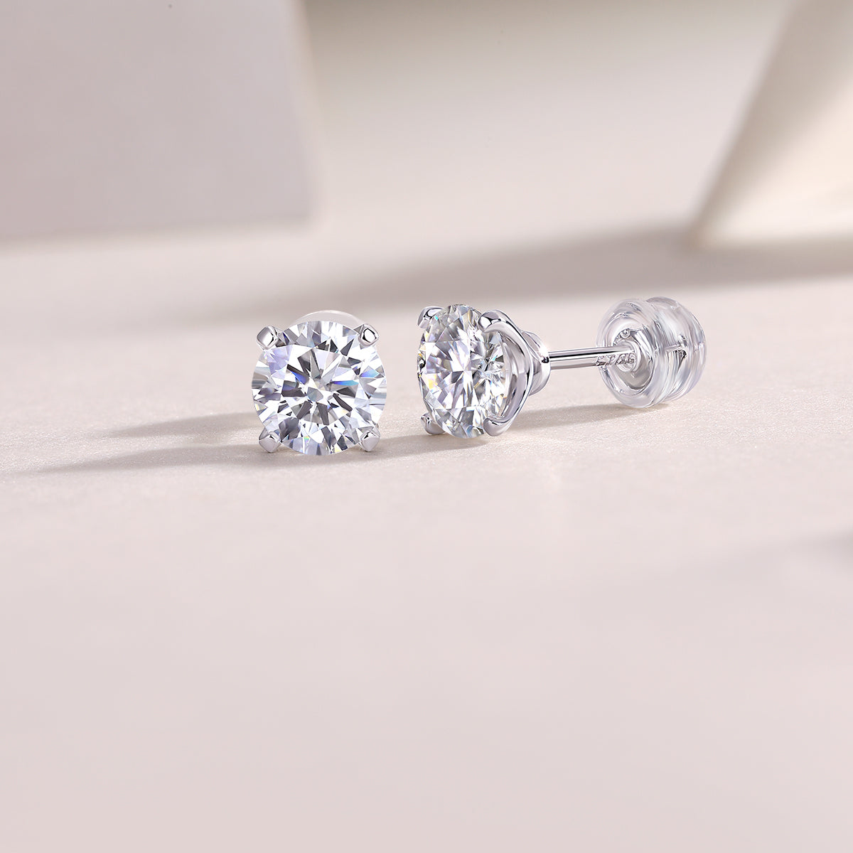 Flowing Charm 1-Carat Moissanite Stud Earrings – Platinum 925 Silver | GRA Certified