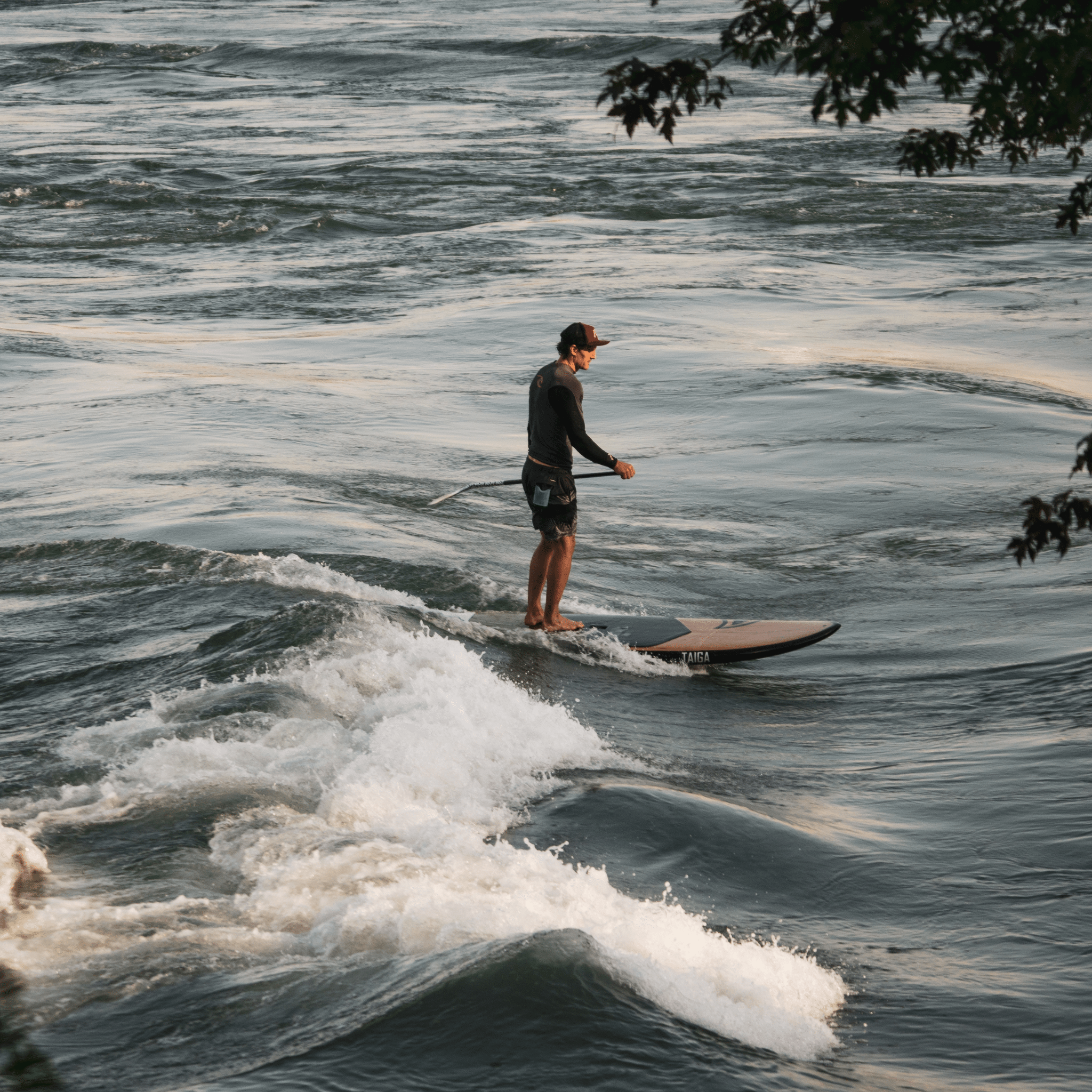 ESKA 9'0'' - HARD PADDLE BOARD