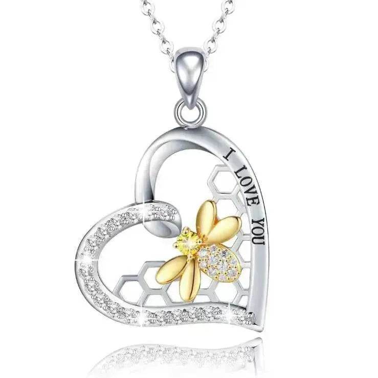 European And American Creative New Hands Heart-shaped Women's Necklace